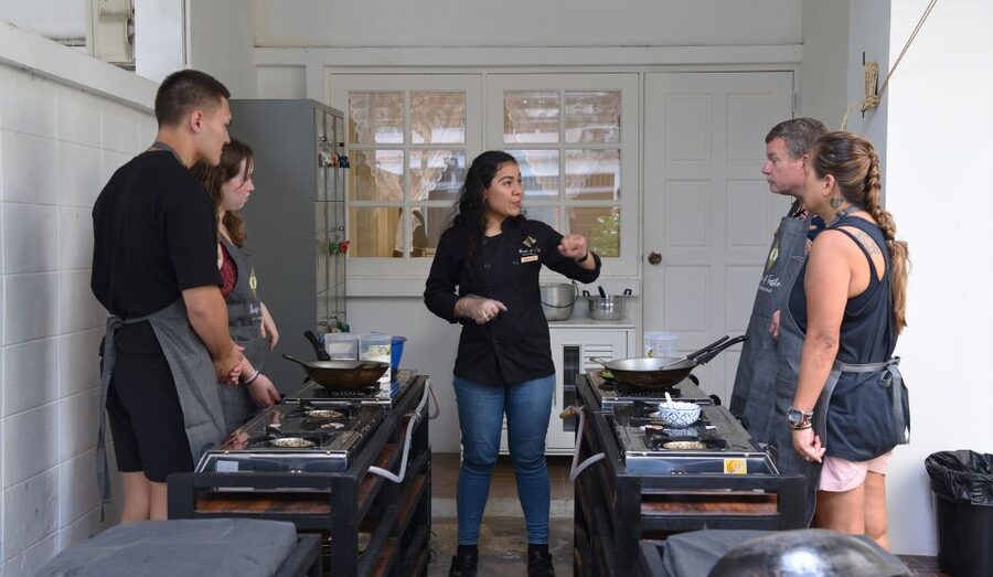 Sukhumvit: Hands-on Thai Cooking Class & Market Tour in BKK - What you cook depends on the day