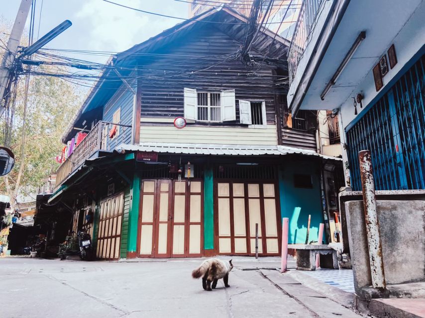 Talat Noi I A Journey Through Art and Culture l Bangkok - The tuk-tuk ride toward Chinatown