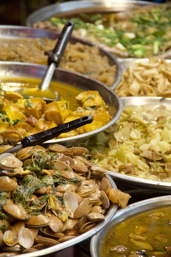 Taste of Bangkok: A 3-Hour Chinatown Food Feast - Starting at Wat Mangkon Kamalawat