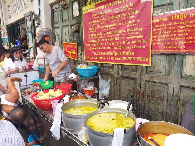 Taste of Bangkok: A 3-Hour Chinatown Food Feast - How demanding are the three hours?