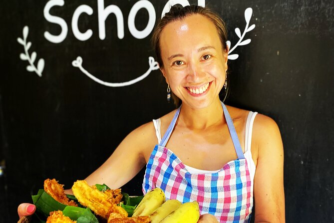 Thai Cooking Class in Khao Lak by Amazon Prime Series Chef - Pickup, timing, and group size