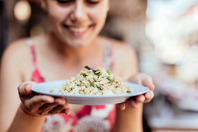 The 10 Tastings of Chiang Mai With Locals: Private Street Food Tour - Why this private Chiang Mai food tour works
