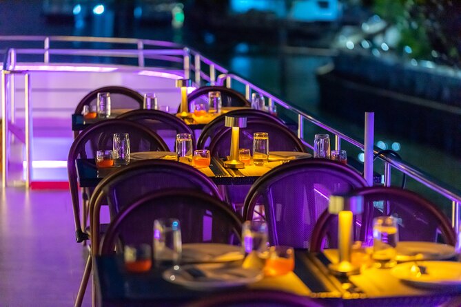 The Newest Luxury 5-Star Bangkok Chao Phraya Dinner Cruise - A buffet built for mixed appetites