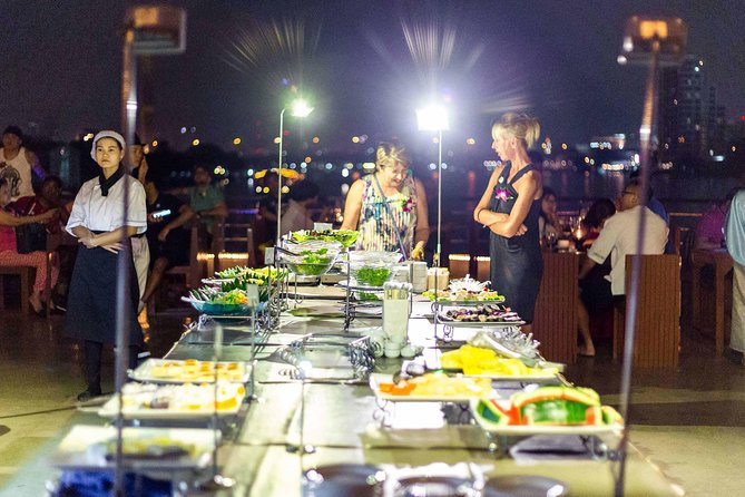 The White Orchid: Chao Phraya Dinner Cruise Experience - The White Orchid’s two-hour view of Bangkok