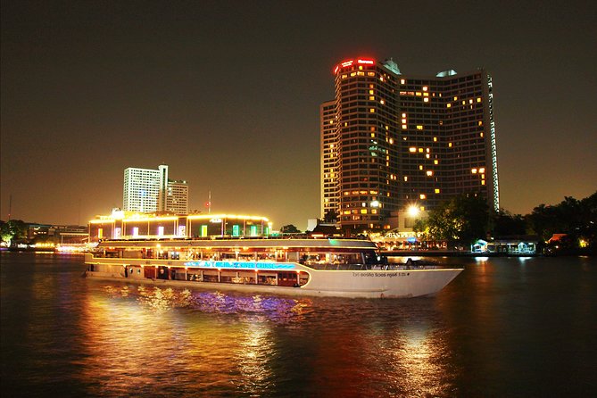 The White Orchid River Dinner Cruise Experience - Getting to Asiatique and finding the boat