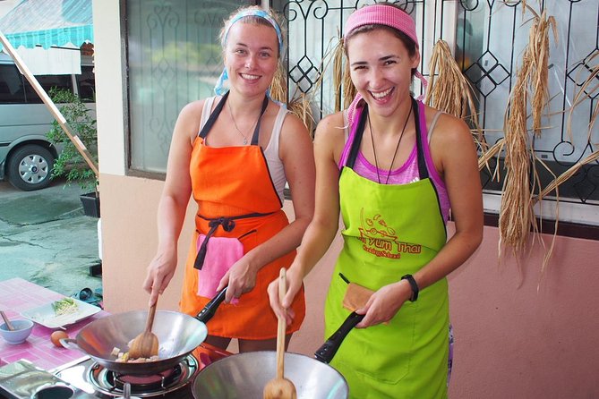 Tomyumthai Cooking Class in Chiang Mai - A personal lesson in Thai flavor