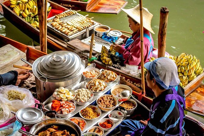 VIP Private Tour Damnoen Saduak+ Amphawa + Mae Klong Railway - Amphawa after sunset