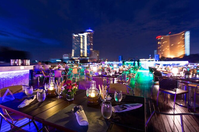 Wonderful Pearl: Bangkok's Dinner Night Cruise - What the two-hour schedule feels like