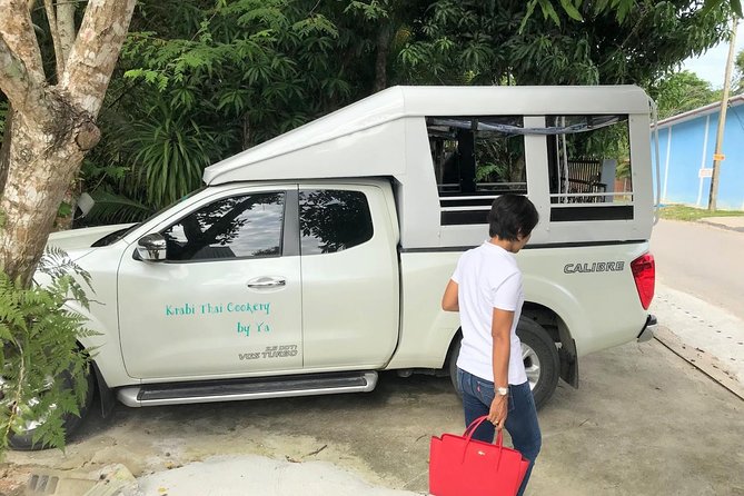 Ya Thai Cookery School Class in Krabi - Arriving in Ao Nang and meeting Ya